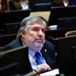 Mayans Reclamó que se Investigue Cuántas Granjas de Bots hay en Argentina