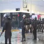La Patria No se Vende. El Pueblo Argentino enfrento con valentía la salvaje represión del gobierno nacional.