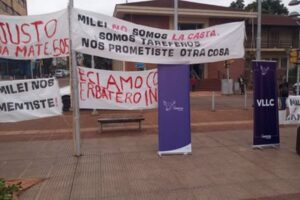 Más de 70 organizaciones misioneras preparan una protesta en Puerto Iguazú durante la visita de Milei