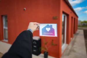 Nuevo Centro de Desarrollo Infantil y entrega de viviendas en Castelli
