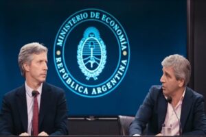 Faltante de Oro del Banco Central. Piden la detención de Caputo y Bausili por administración fraudulenta.